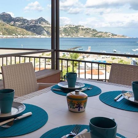 Casablu, Un Delizioso Bilocale Sulla Baia Di Naxos Διαμέρισμα Giardini Naxos Εξωτερικό φωτογραφία
